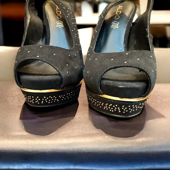 Aldo black heels with gold trim and sparkly embellishments - Picture 6 of 11